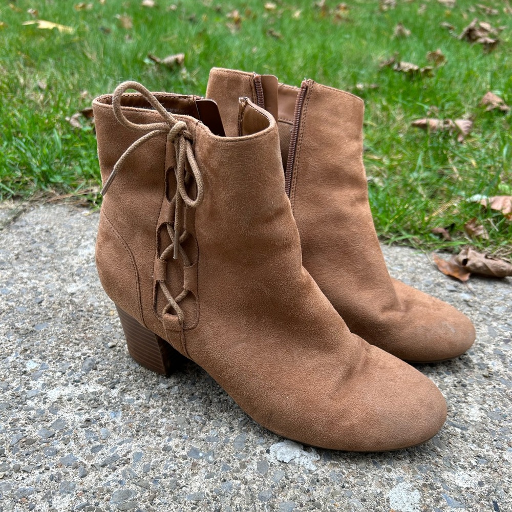 Women’s booties